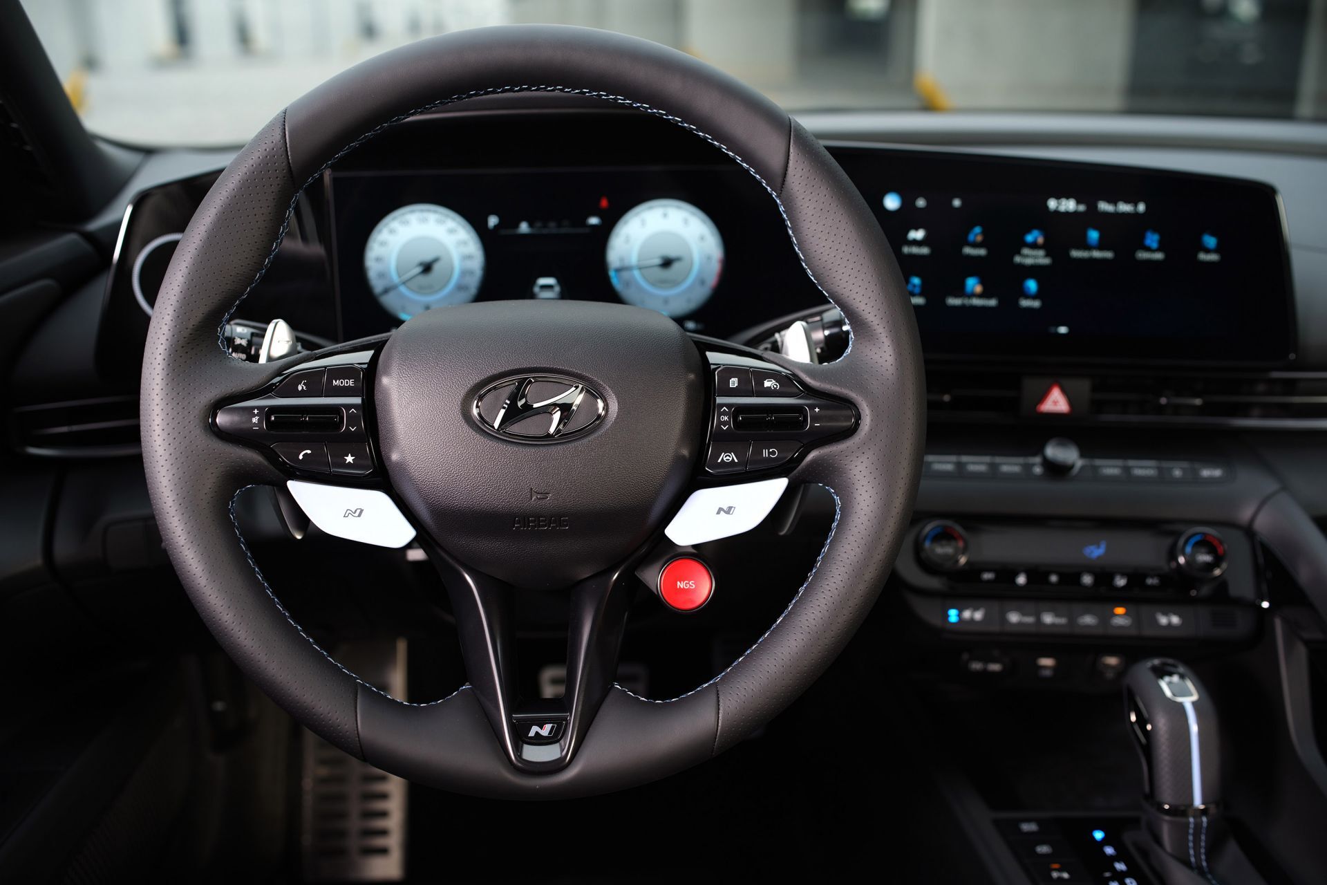 Vô lăng Hyundai Elantra N