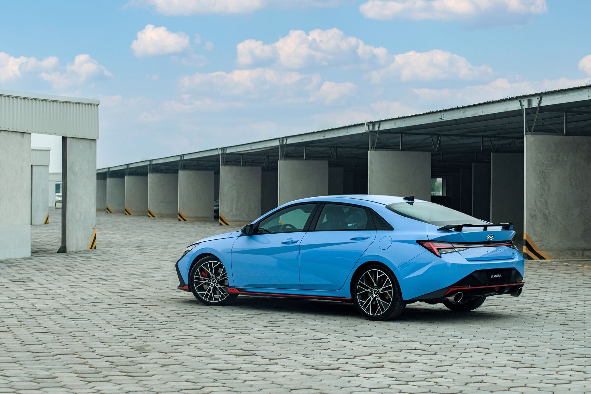 Hyundai Elantra N sẽ được trưng bày tại hệ thống đại lý