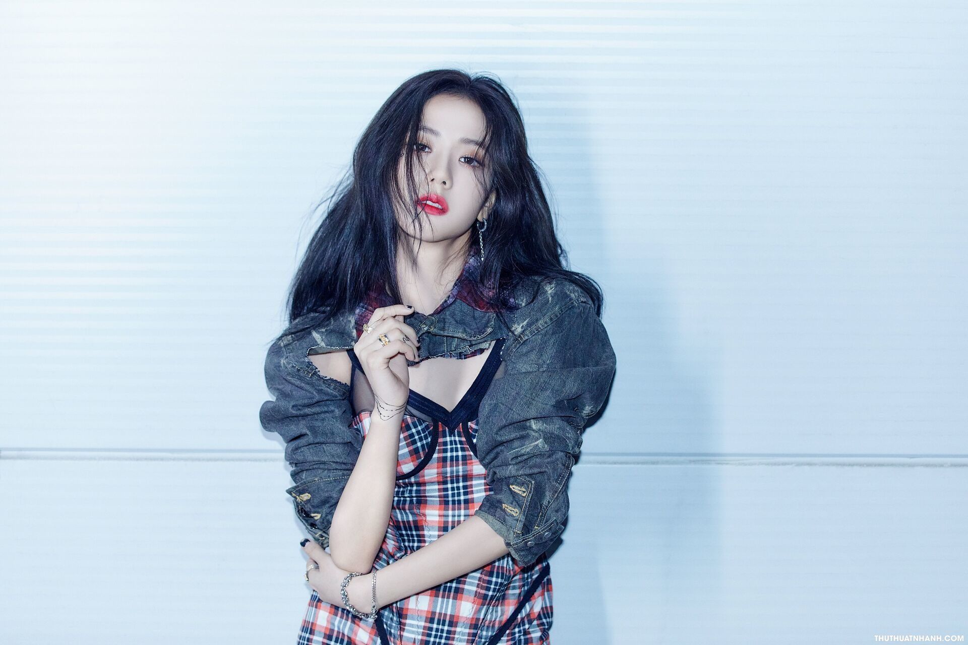 Jisoo BlackPink ra mắt solo