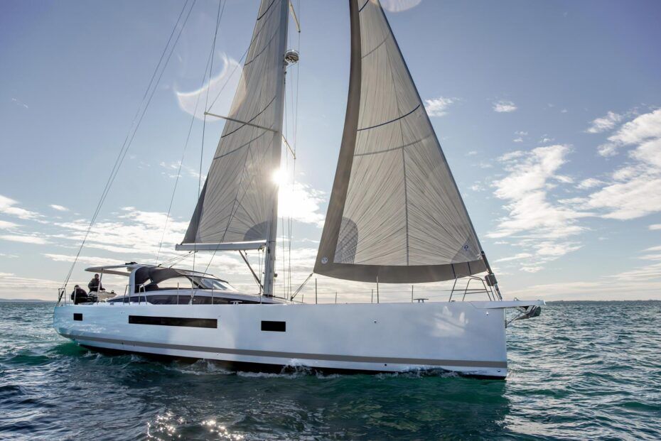 du thuyền Jeanneau Yachts 65