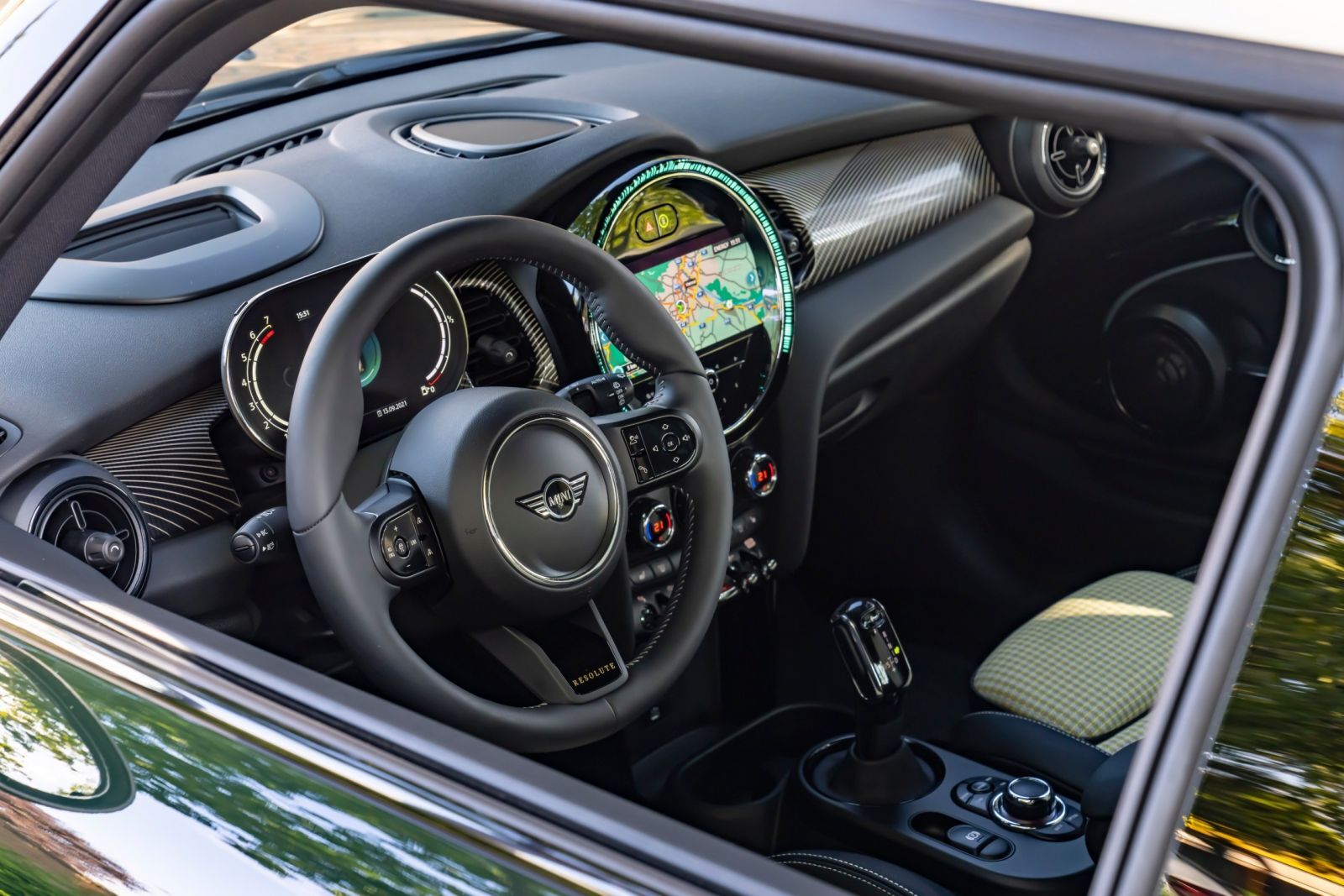 MINI Cooper S3 cửa Resolute Edition