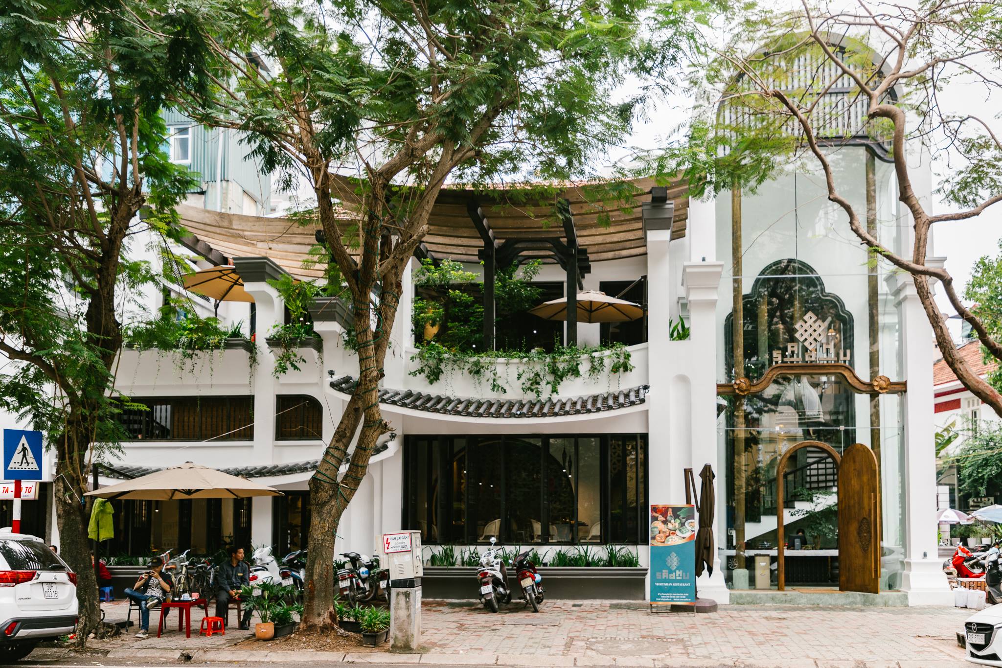 Khám phá Sadhu chay : Một nhà hàng chay chuẩn mực