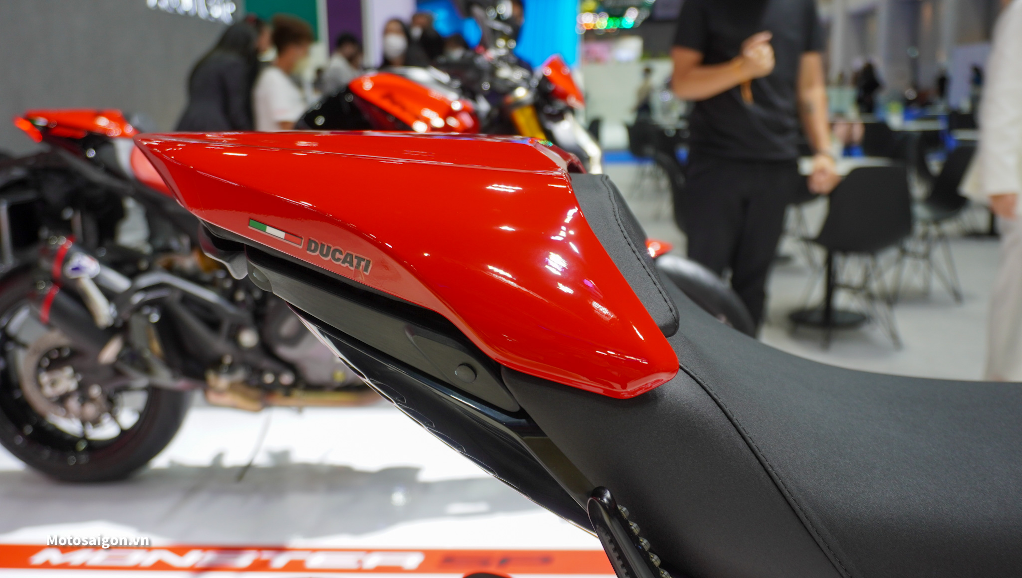ducati-diavel-v4-desert-x-monster-sp-2023-motosaigon-032.jpg