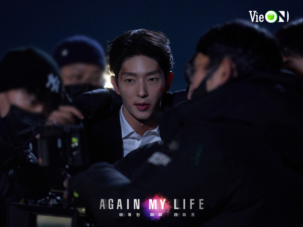 Công tố viên chuyển sinh (Again My Life) - rating 12%