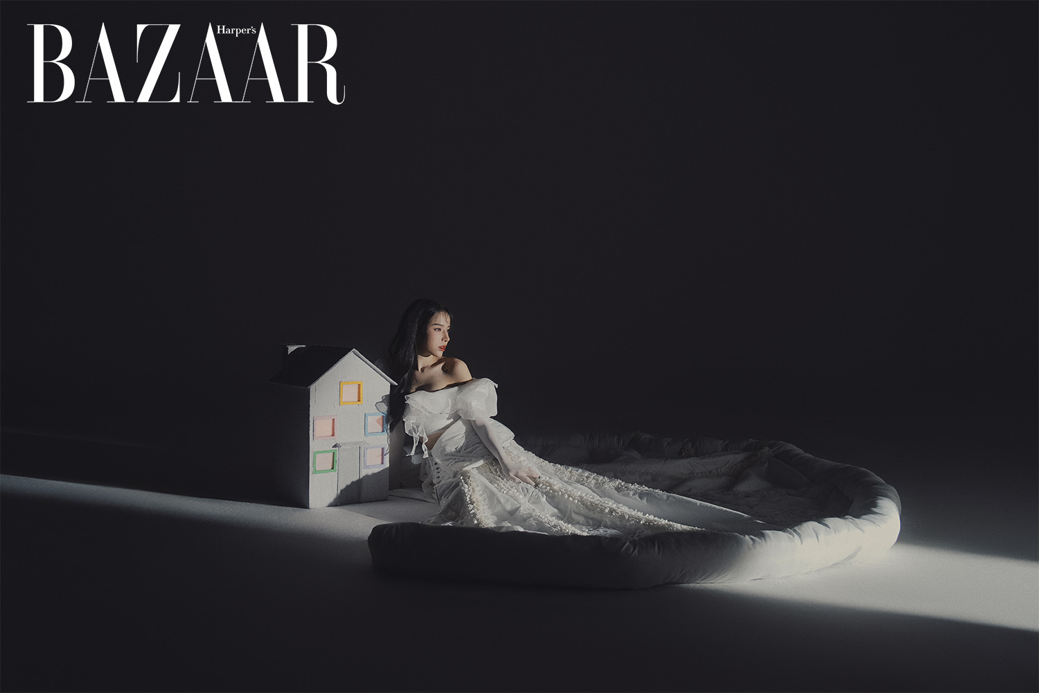 Harper's Bazaar_EP LoveLy gồm 5 ca khúc về tình yêu của LyLy_04