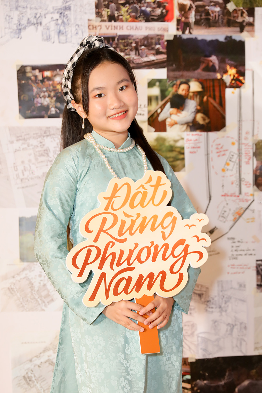 Harper's Bazaar_Hai thế hệ diễn viên hội ngộ tại premiere Đất Rừng Phương Nam_11