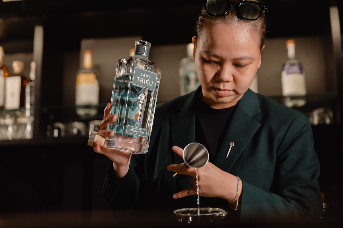 Cuộc đối ngẫu giữa rượu gin và quốc túy ẩm thực Việt tại nhà hàng The Triệu Institute