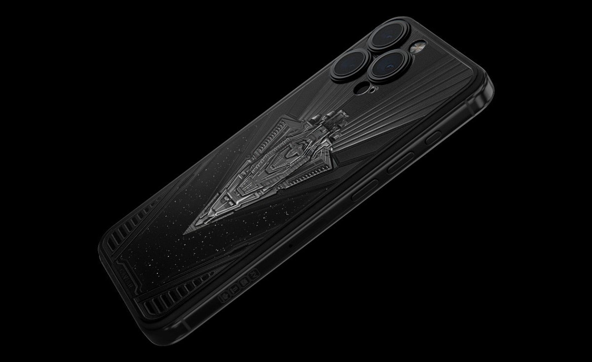 iPhone 15 Pro bản UFO gây "sốc" với giá từ 220 triệu - 9