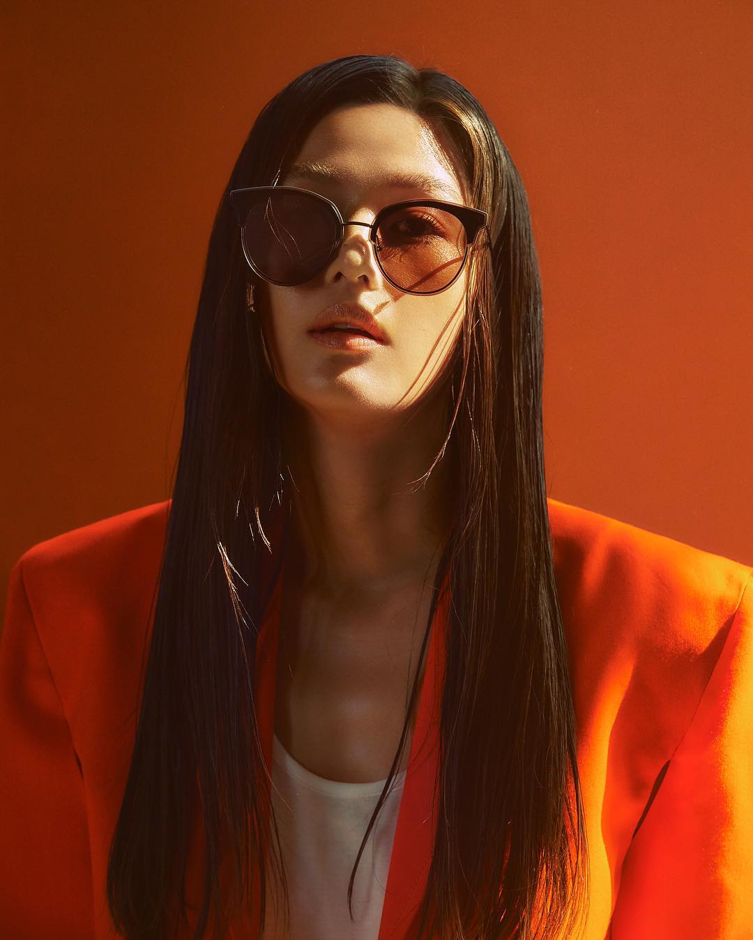 gentlemonster_1492144331_1492537290480052442_317828866.jpg