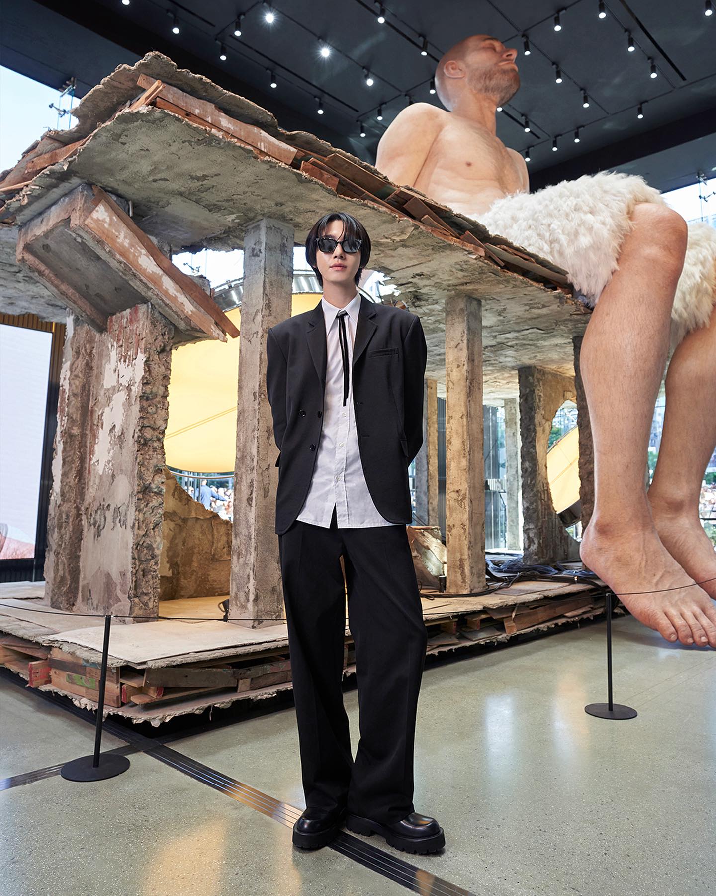 gentlemonster_1697604213_3216059694972193675_317828866.jpg