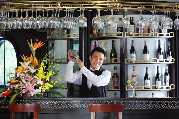 Quầy bar hiện đại