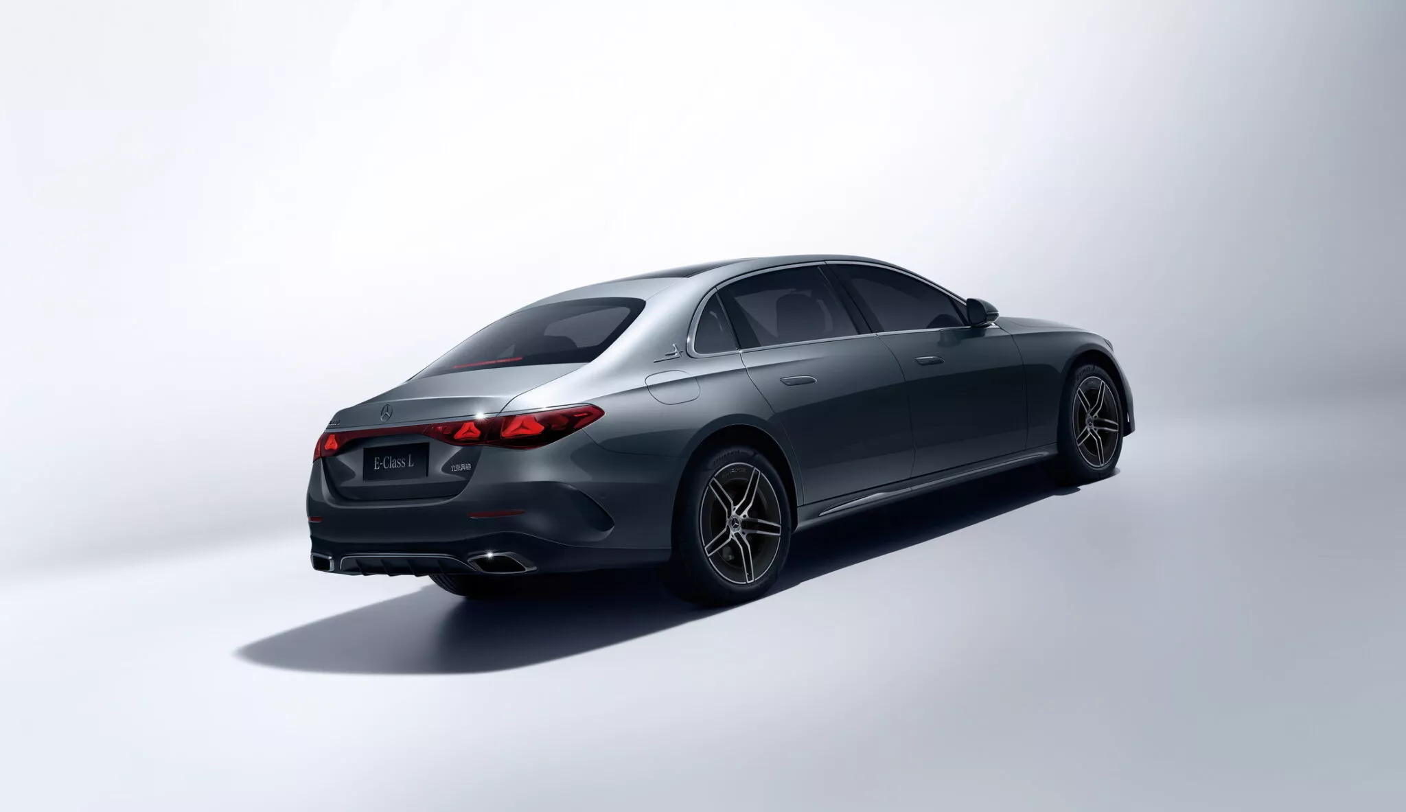Mercedes E-Class L 2024 
