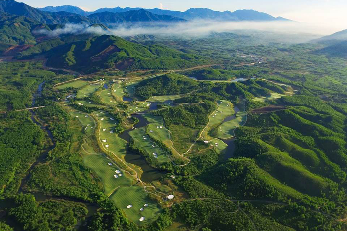 Hai sân golf miền Trung lọt Top 100 khu nghỉ dưỡng golf hàng đầu thế giới