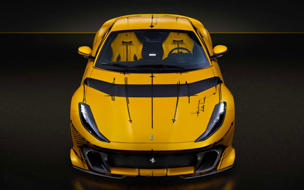 Siêu phẩm Ferrari 812 Competitionizione Tailor Made 