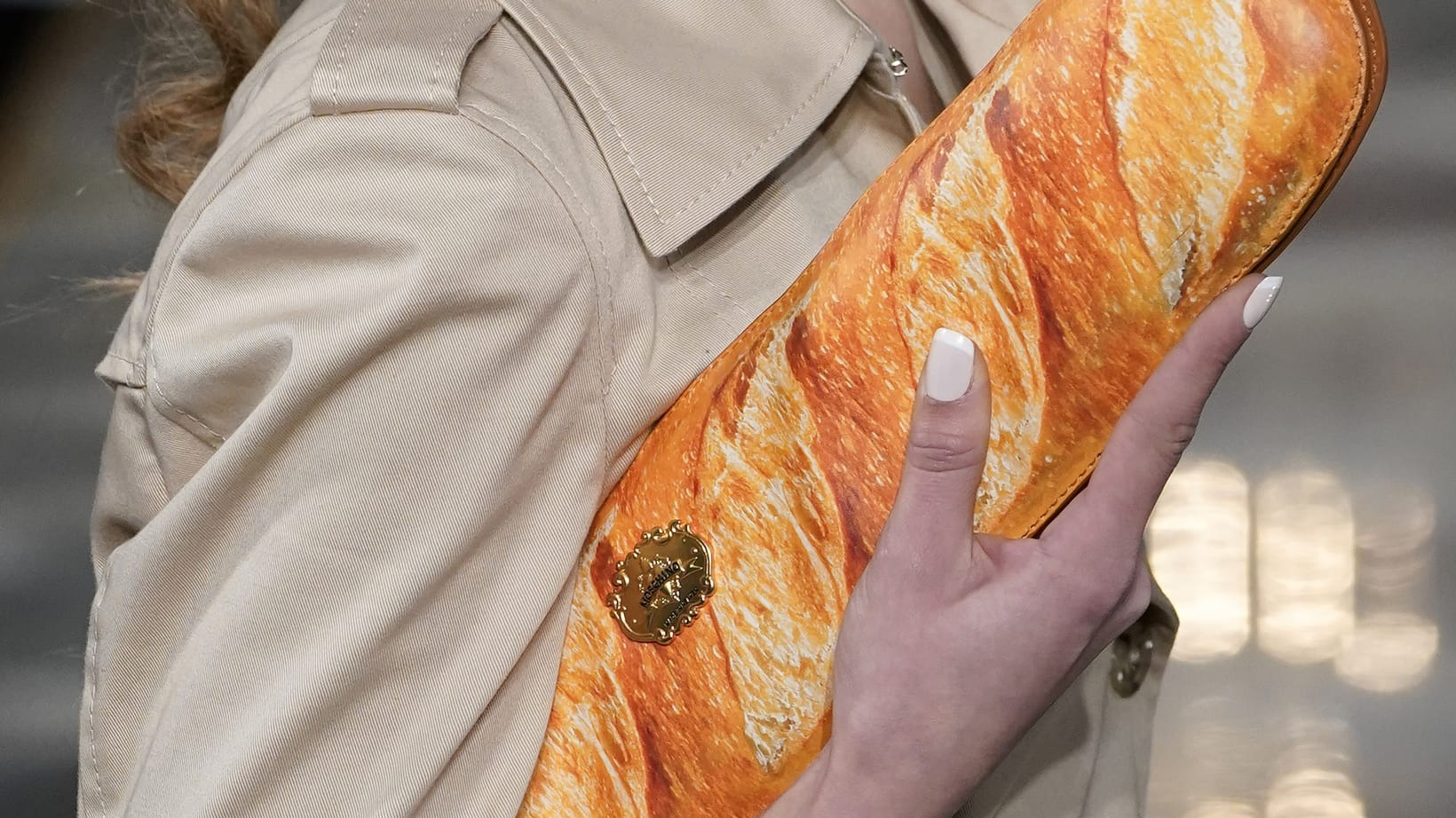Bánh mì Baguette: Chiếc bánh mì được cả thế giới thời trang yêu thích