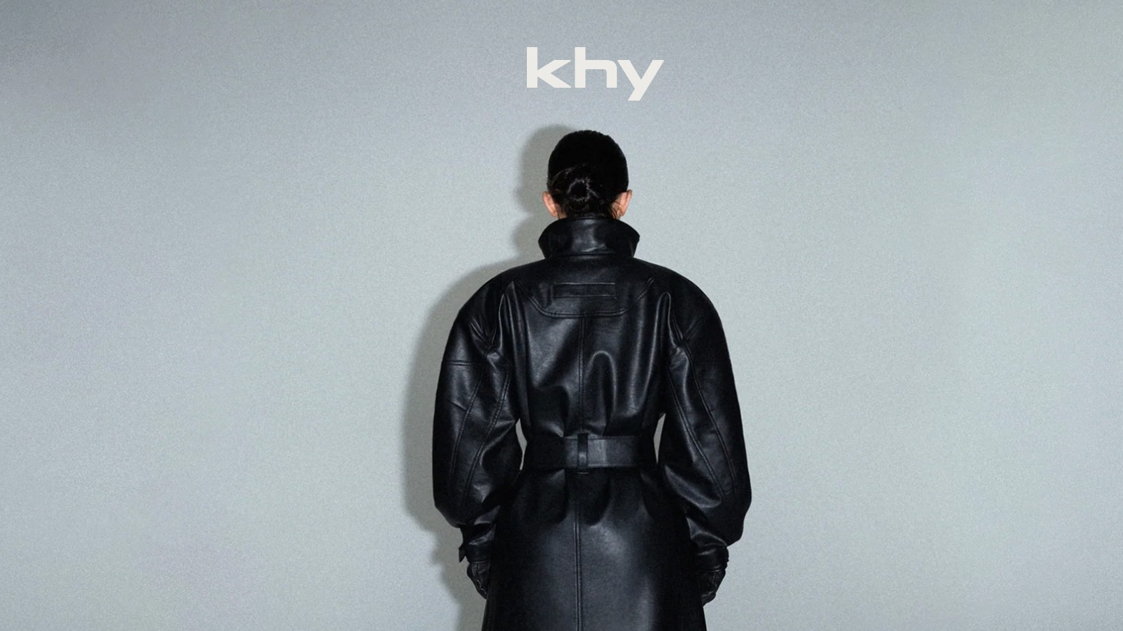 Khy thương hiệu thời trang mới của Kylie Jenner đã trình làng