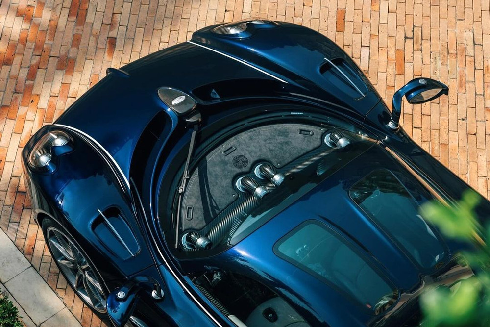 Siêu xe Pagani Utopia hơn 2 triệu USD đầu tiên được bàn giao cho khách hàng