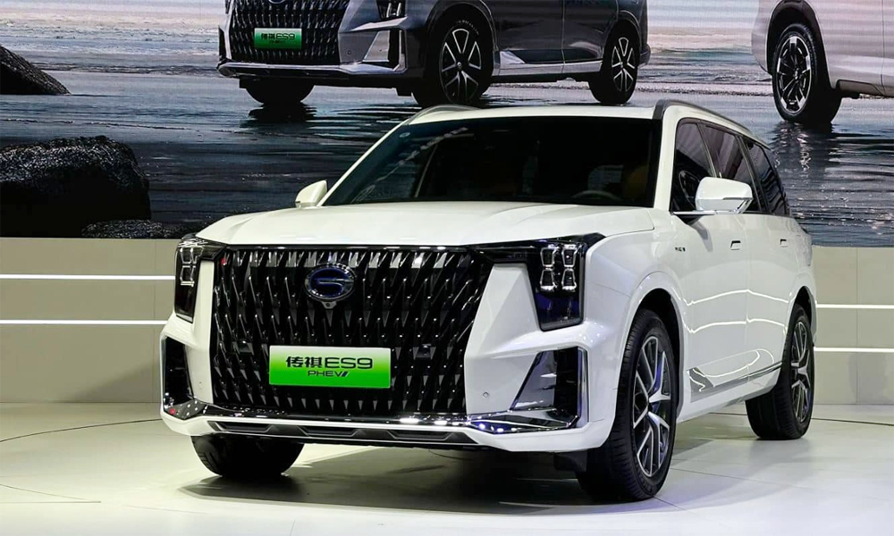 Trumpchi ES9 - SUV 7 chỗ sạc điện giá 31.400 USD