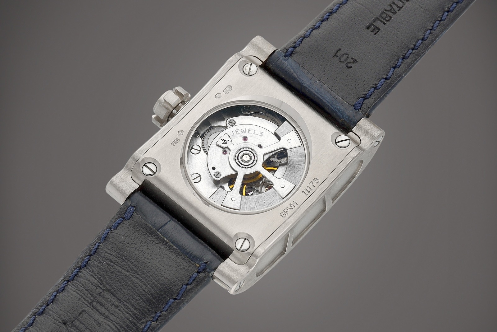 vianney-halter-goldpfeil-sotheby-2-jpeg.jpg?v=1696331116011