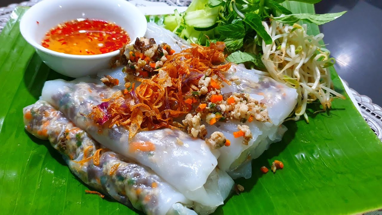 bánh-cuốn-nóng-ivivu