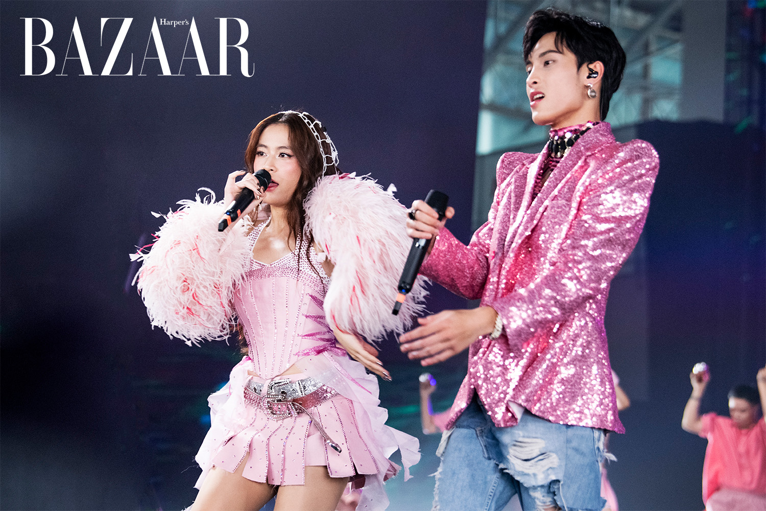 Harper's Bazaar_Wren Evans tham dự Vietnamese Concert của Hoàng Thùy Linh_02