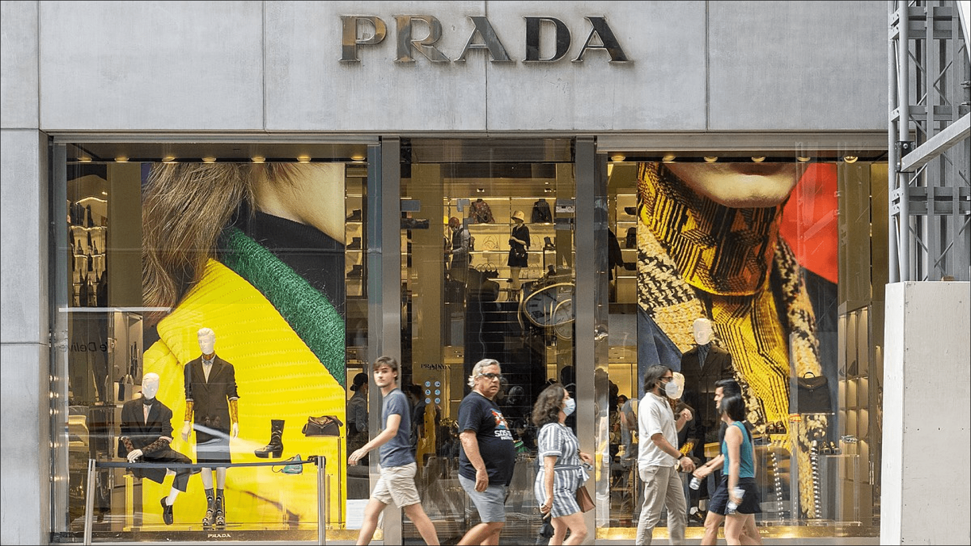 prada-group-min.png