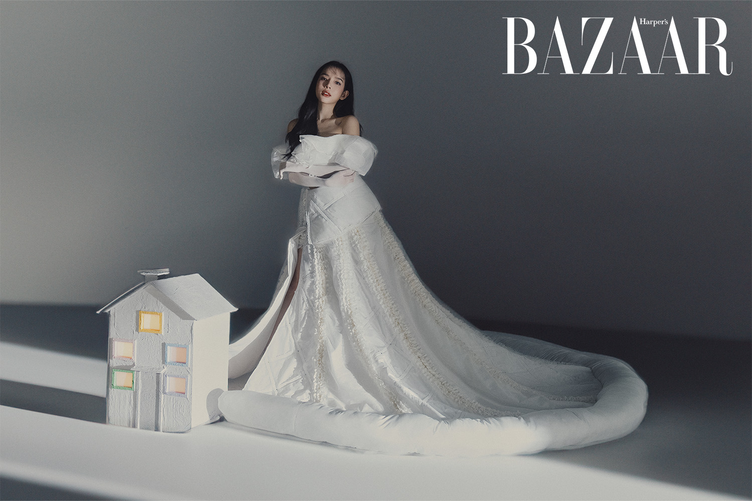 Harper's Bazaar_Ca nhạc sĩ LyLy ra mắt EP LoveLy đầu tay_05