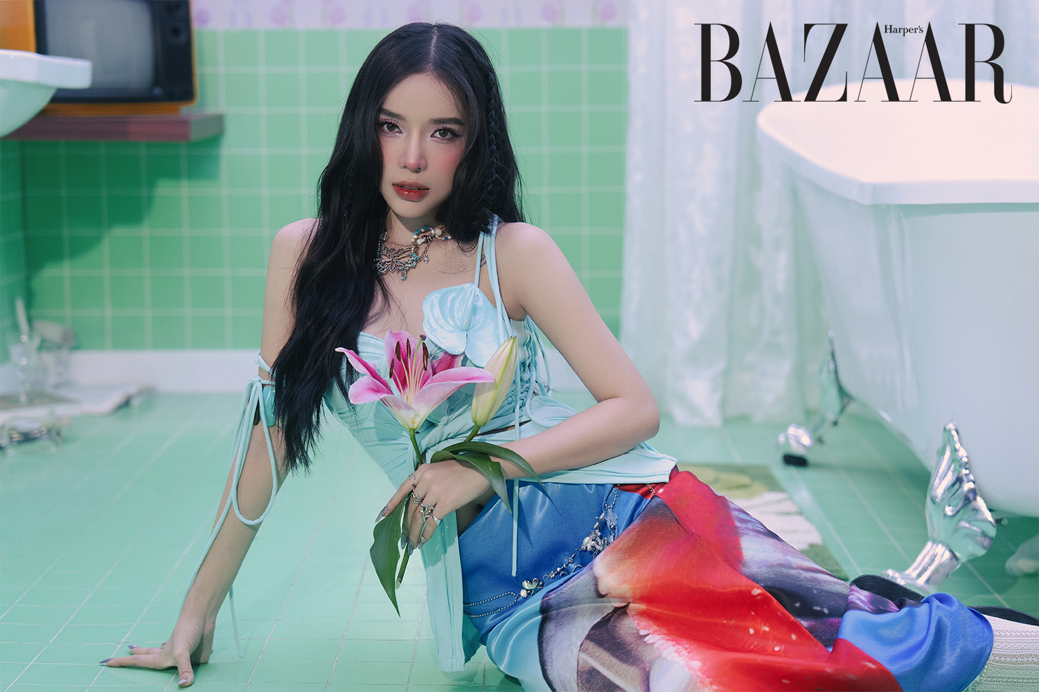 Harper's Bazaar_Ca nhạc sĩ LyLy ra mắt EP LoveLy đầu tay_06