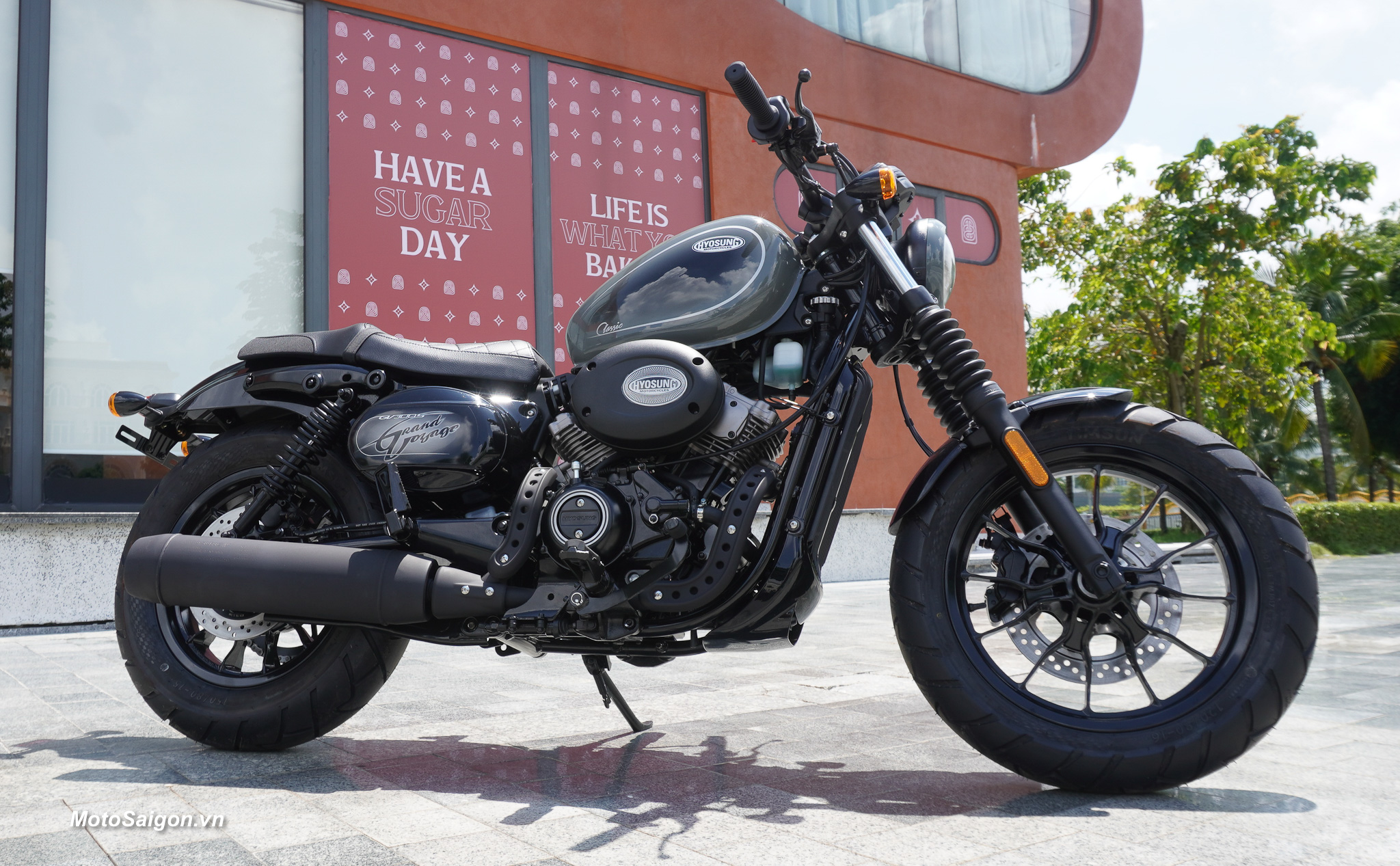 Hyosung GV300S biến thể Bobber của GV300R đã có giá xe