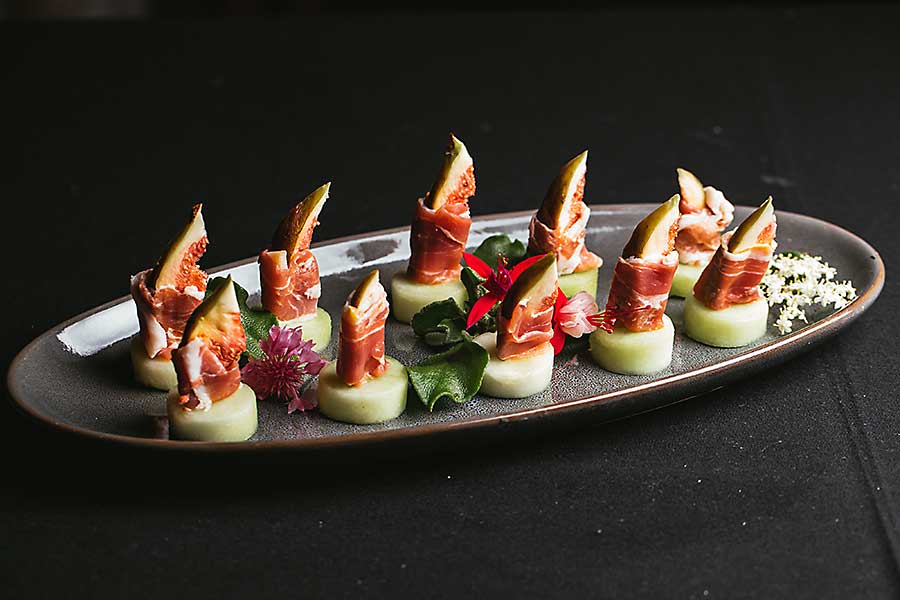 Những bí mật trong bếp:  Khám phá cách chế biến chiếc canapes