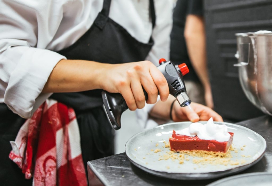 Những bí mật trong bếp:  Khám phá cách chế biến chiếc canapes
