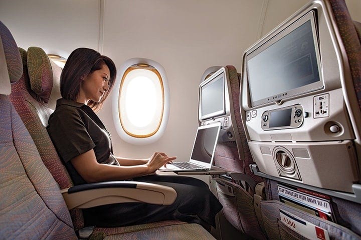 Emirates- Airlines-ivivu-4