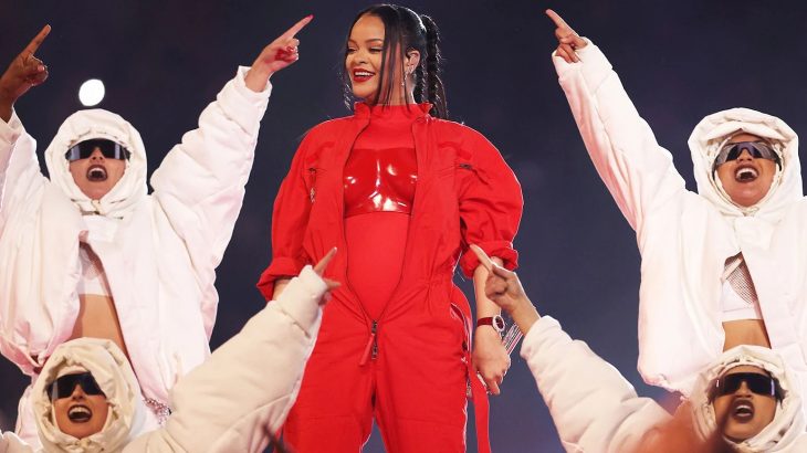phong cách thời trang của Rihanna 
