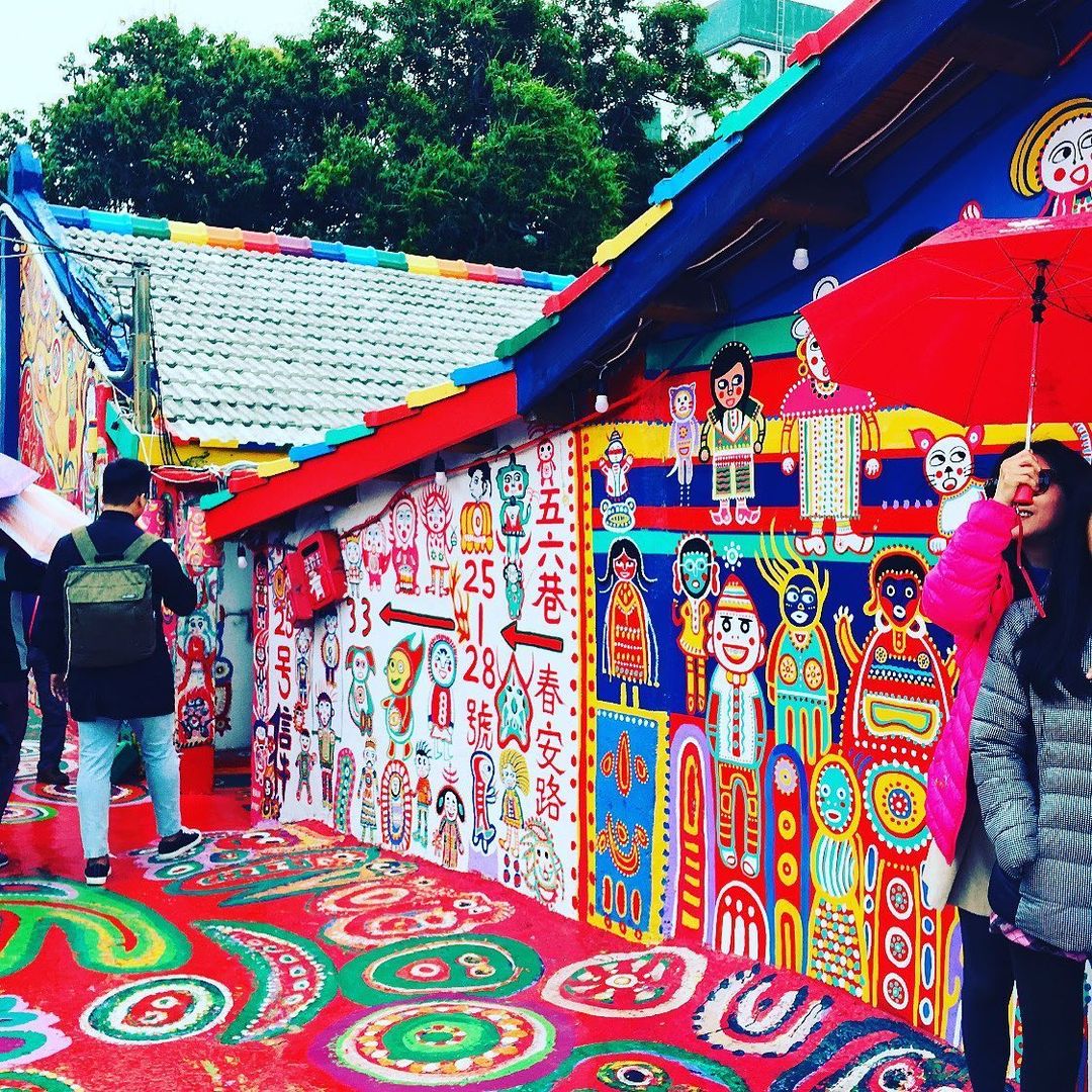 Làng Cầu Vồng (Rainbow Village) ở Đài Trung, Đài Loan.
