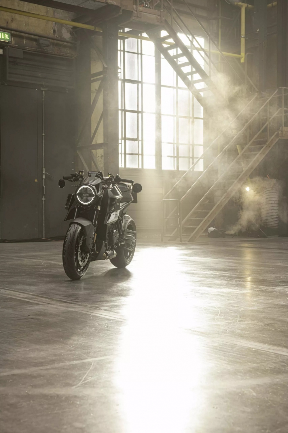 Brabus trình làng siêu mô tô KTM 1300 R Edition 23