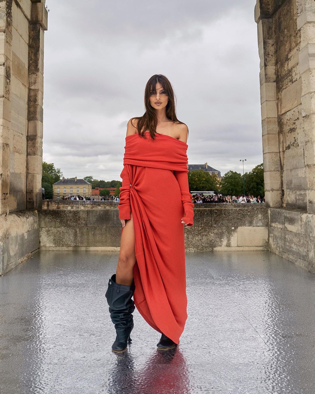 loewe_384338787_245086138533254_6557439324276273429_n.jpg