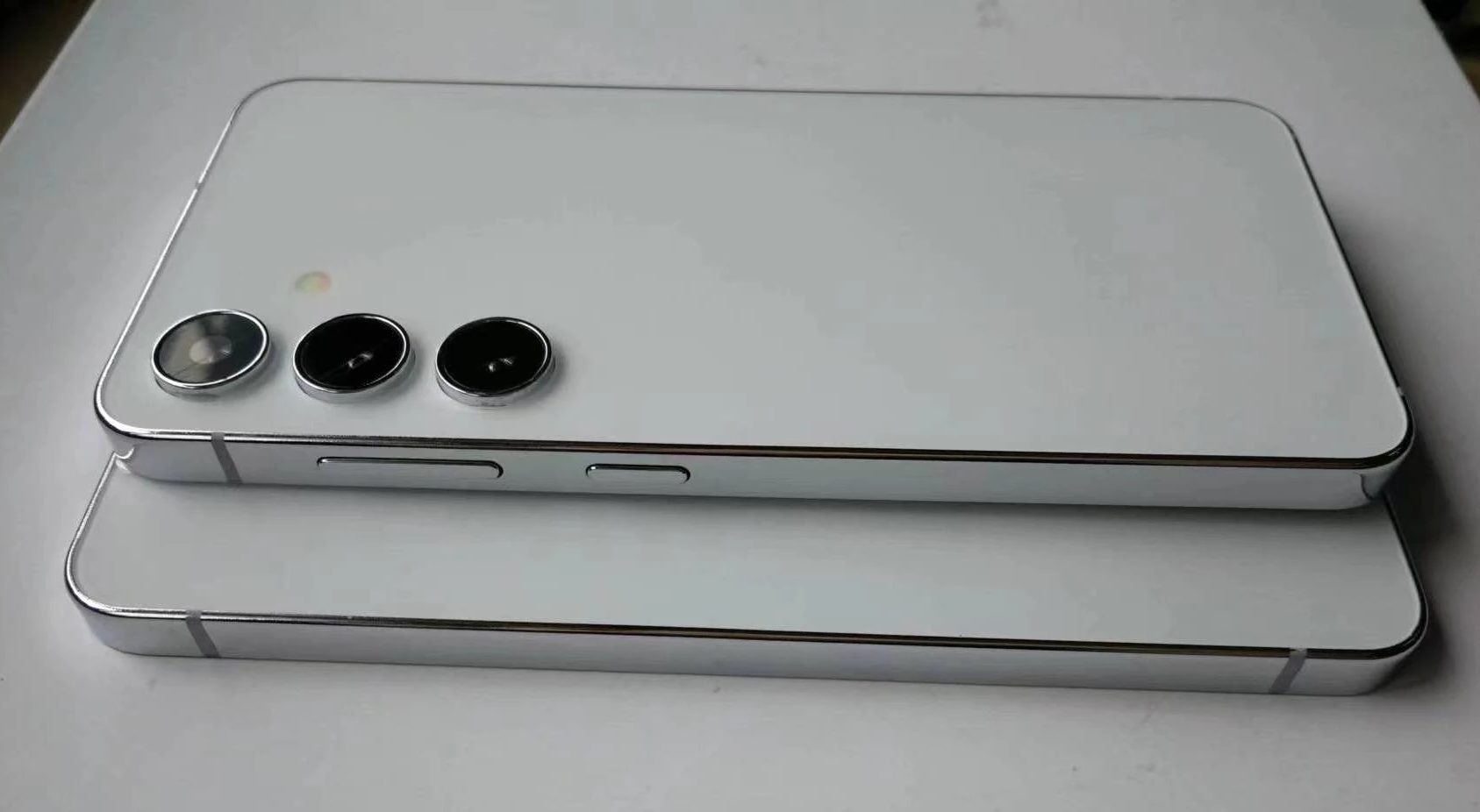 galaxy-s24-3-1700034991868.png