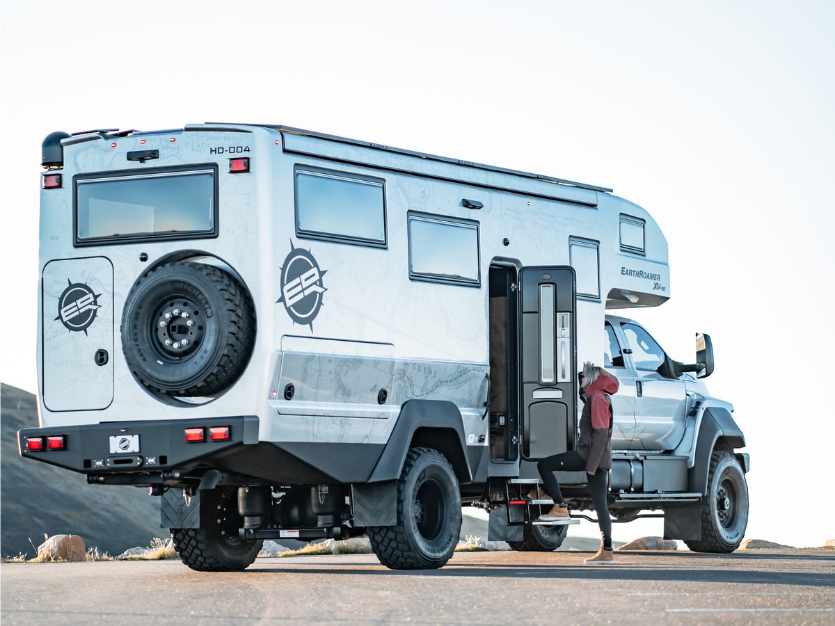 EarthRoamer XV-HD sang trọng với mức giá khởi điểm 1,7 triệu USD
