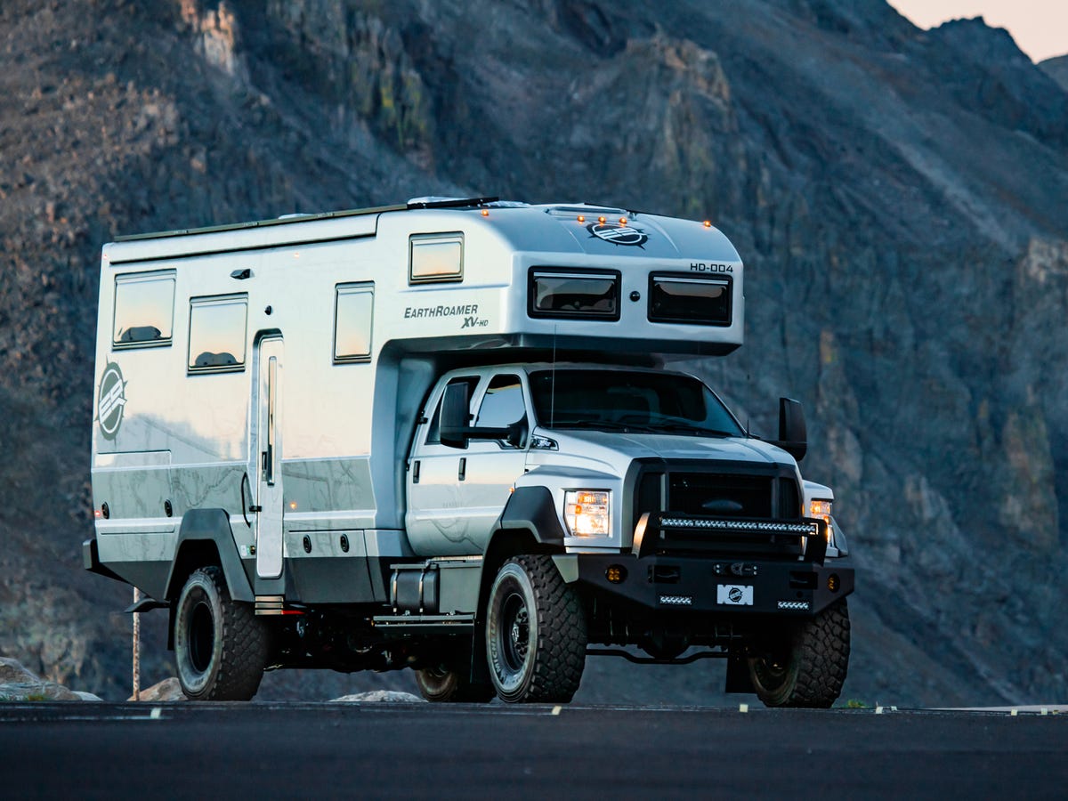 EarthRoamer XV-HD sang trọng với mức giá khởi điểm 1,7 triệu USD