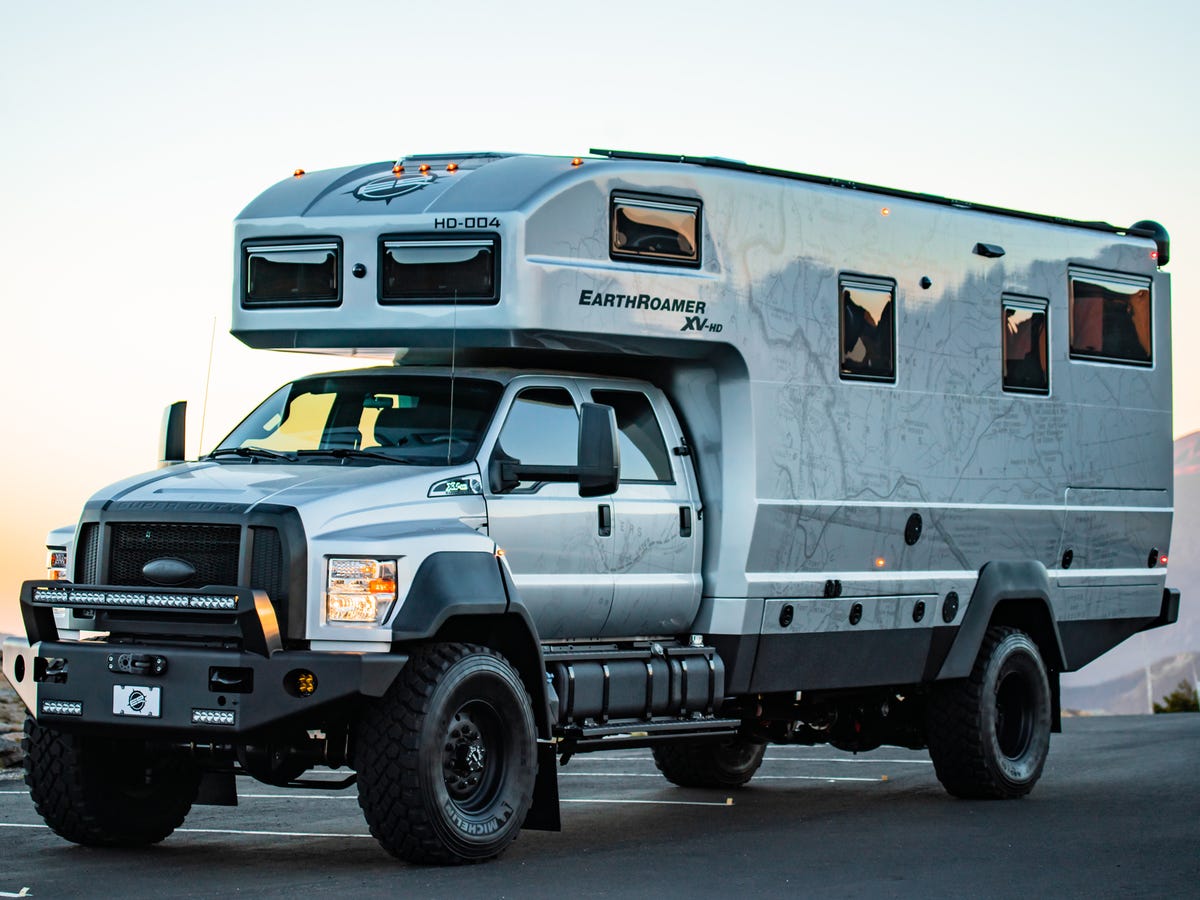EarthRoamer XV-HD sang trọng với mức giá khởi điểm 1,7 triệu USD
