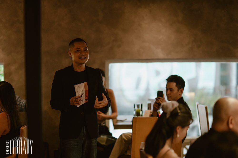 GĐST Dzũng Yoko chia sẻ về cảm hứng nghệ thuật của các bộ sưu tập được trưng bày