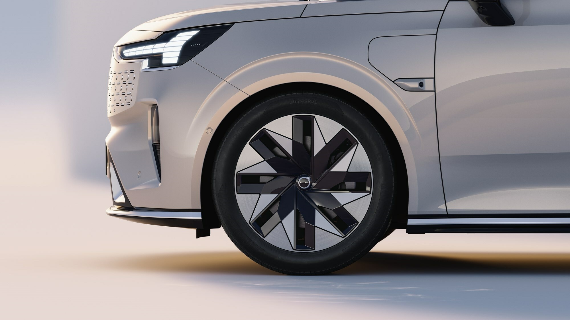 Volvo EM90 mang thương hiệu Thụy Điển, "hồn cốt" Trung Quốc