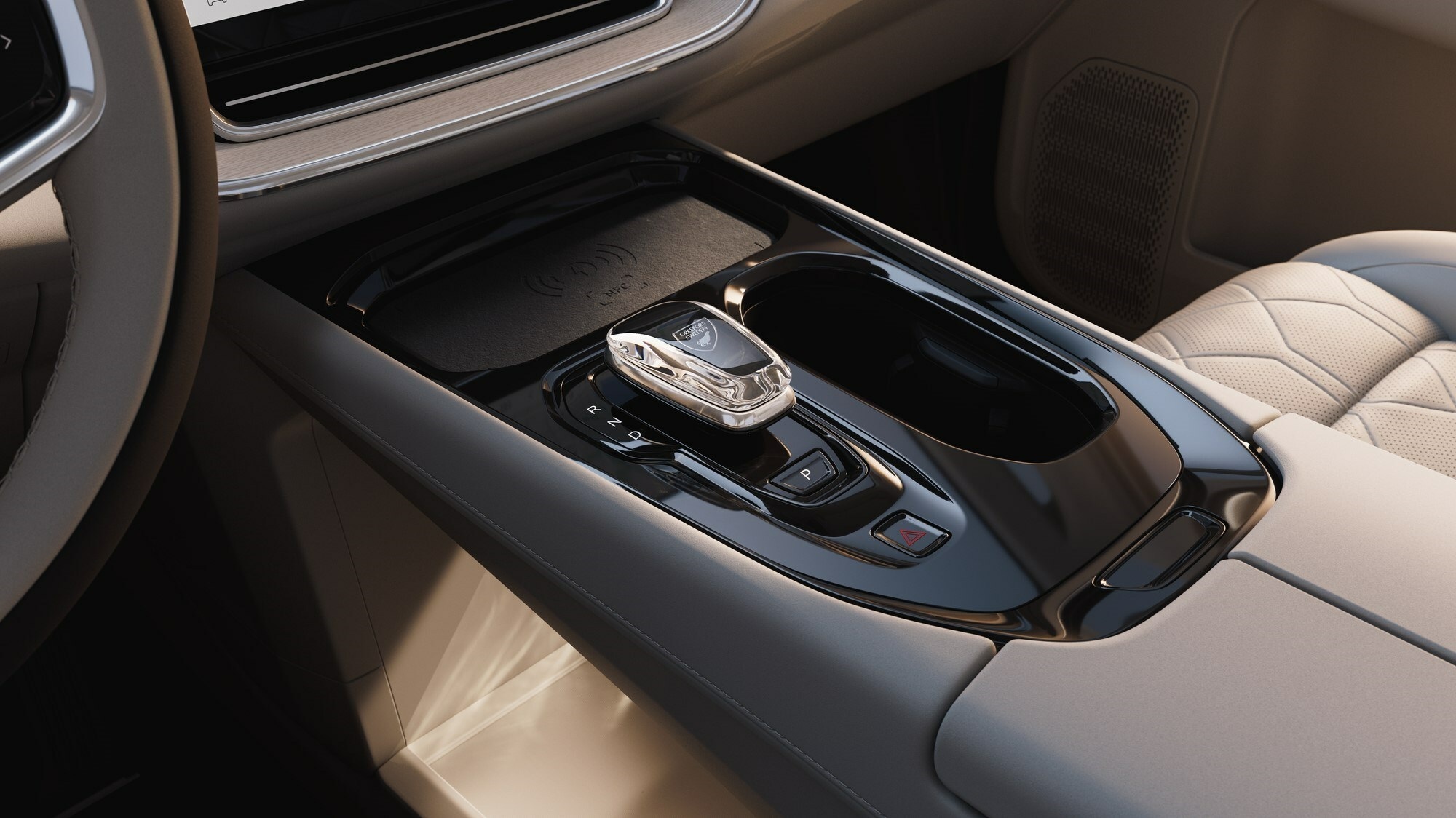 2025-volvo-em90-140-1699841655443.jpg