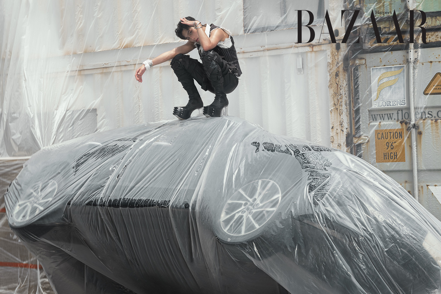 Harper's Bazaar_MV audio của Wren Evans lọt top bảng xếp hạng_05