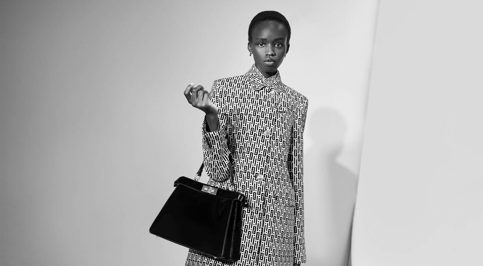 BST cảm hứng từ những năm 1920: Sự hợp tác của Fendi và Stefano Pilati