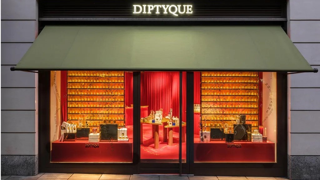 Cửa hàng tạm thời Diptyque Marylebone vượt xa nến thơm