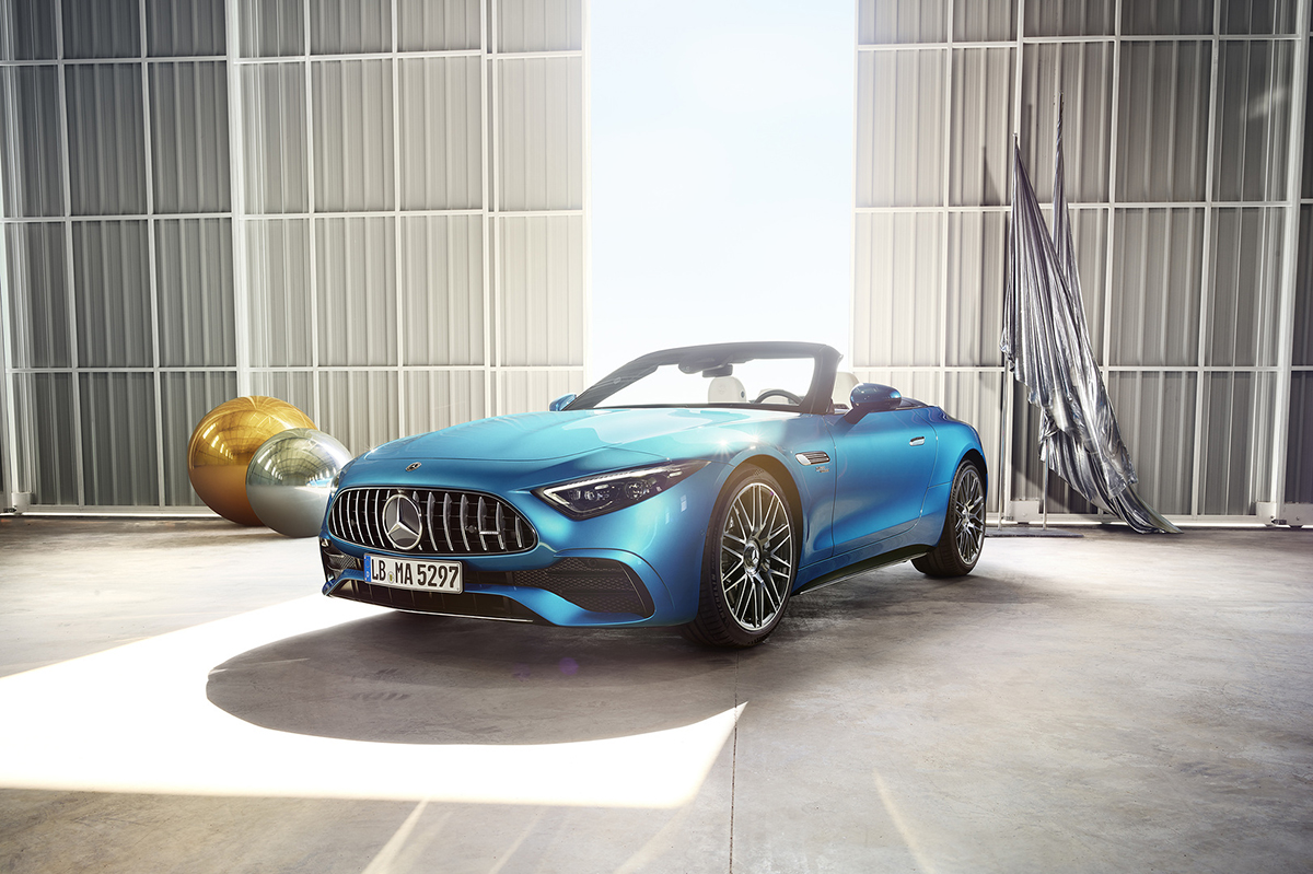 Mercedes AMG SL: Sự trở lại của huyền thoại AMG