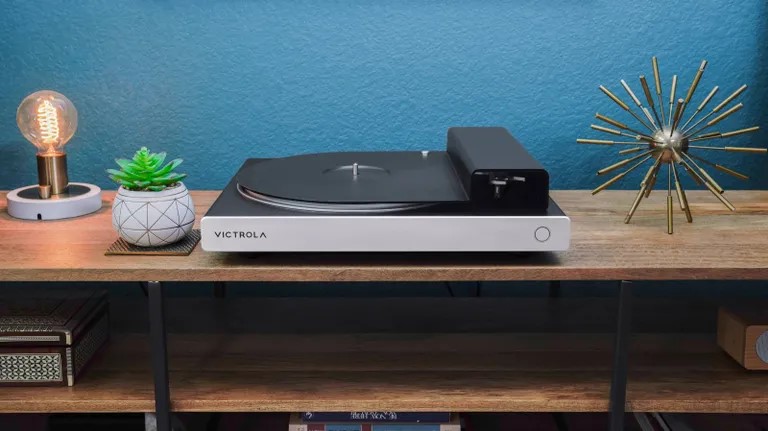 máy ghi âm vinyl mới