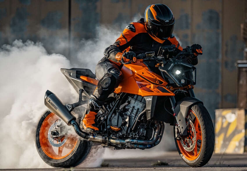 KTM 990 Duke 2024 ra mắt với thiết kế táo bạo
