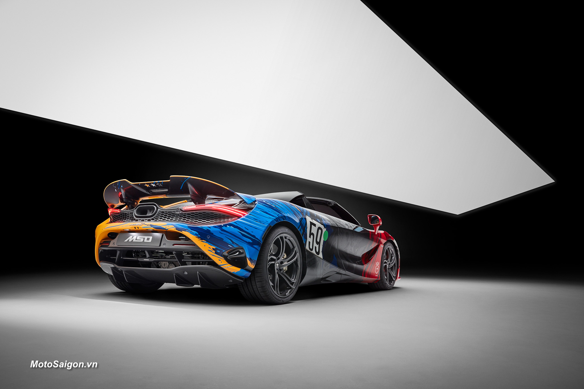 McLaren 750S chủ đề 3-7-59 – phiên bản tôn vinh thành tích chiến thắng ‘Triple Crown’